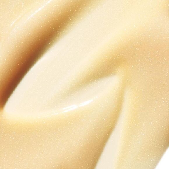 Anew Vitamin C Illuminating Body Serum - Picture 2 of 4